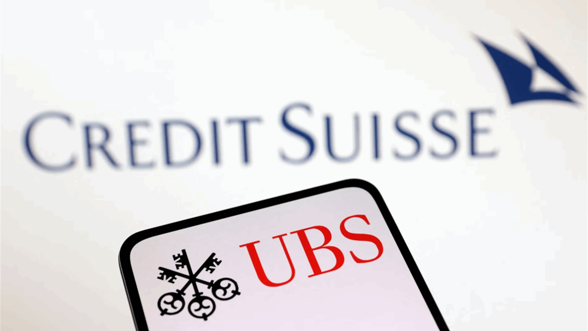 Europe&#39;s bank bonds battered after Credit Suisse debt wipeout