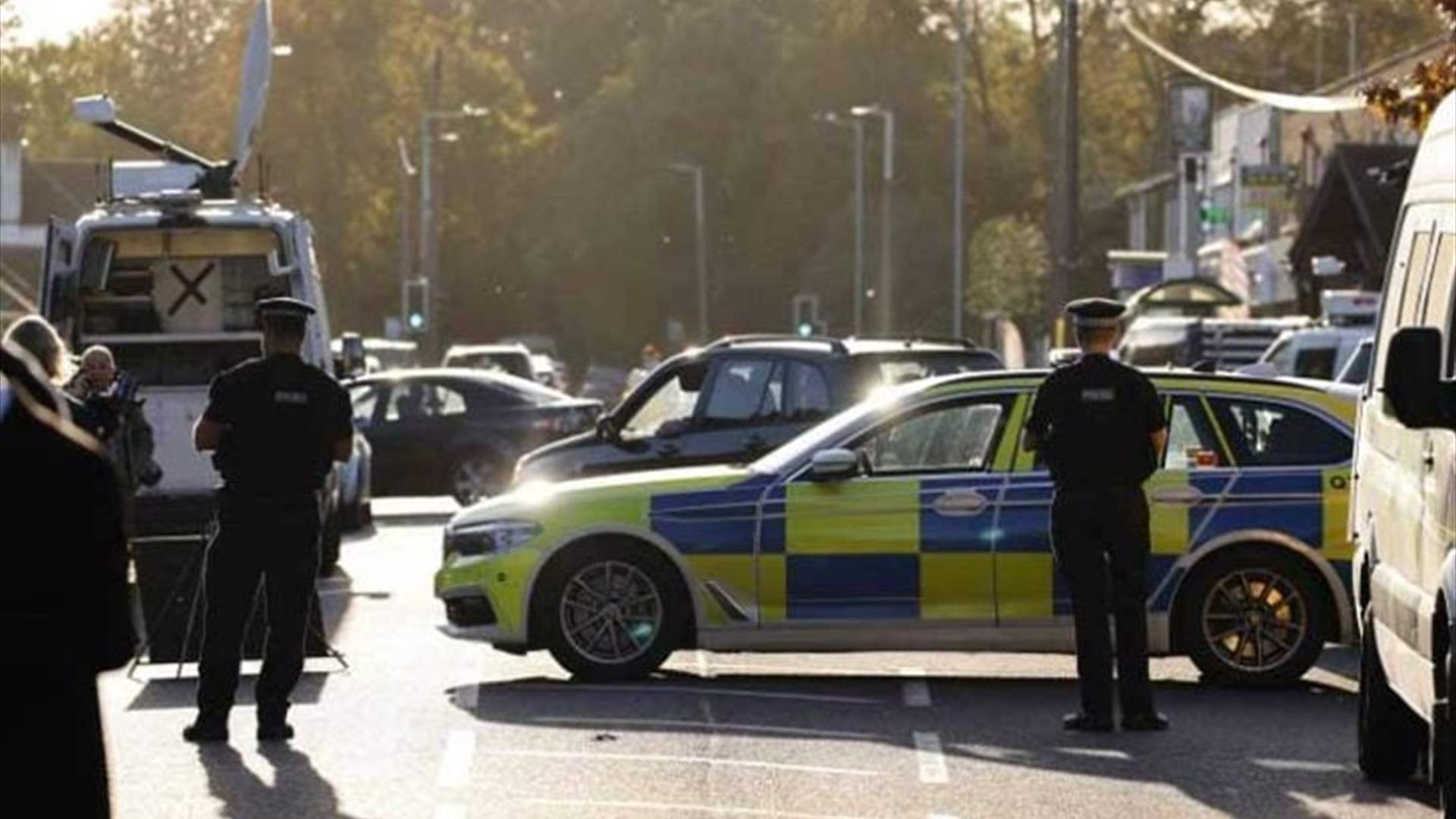 شرطة مكافحة الإرهاب البريطانية تحقق بدوافع مهاجم أحرق رجلًا لدى خروجه من مسجد