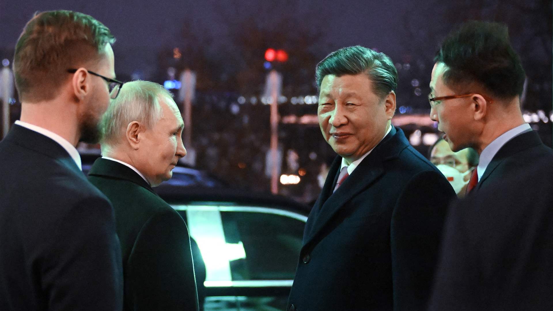 الرئيس الصيني يغادر موسكو بعد القمة مع بوتين