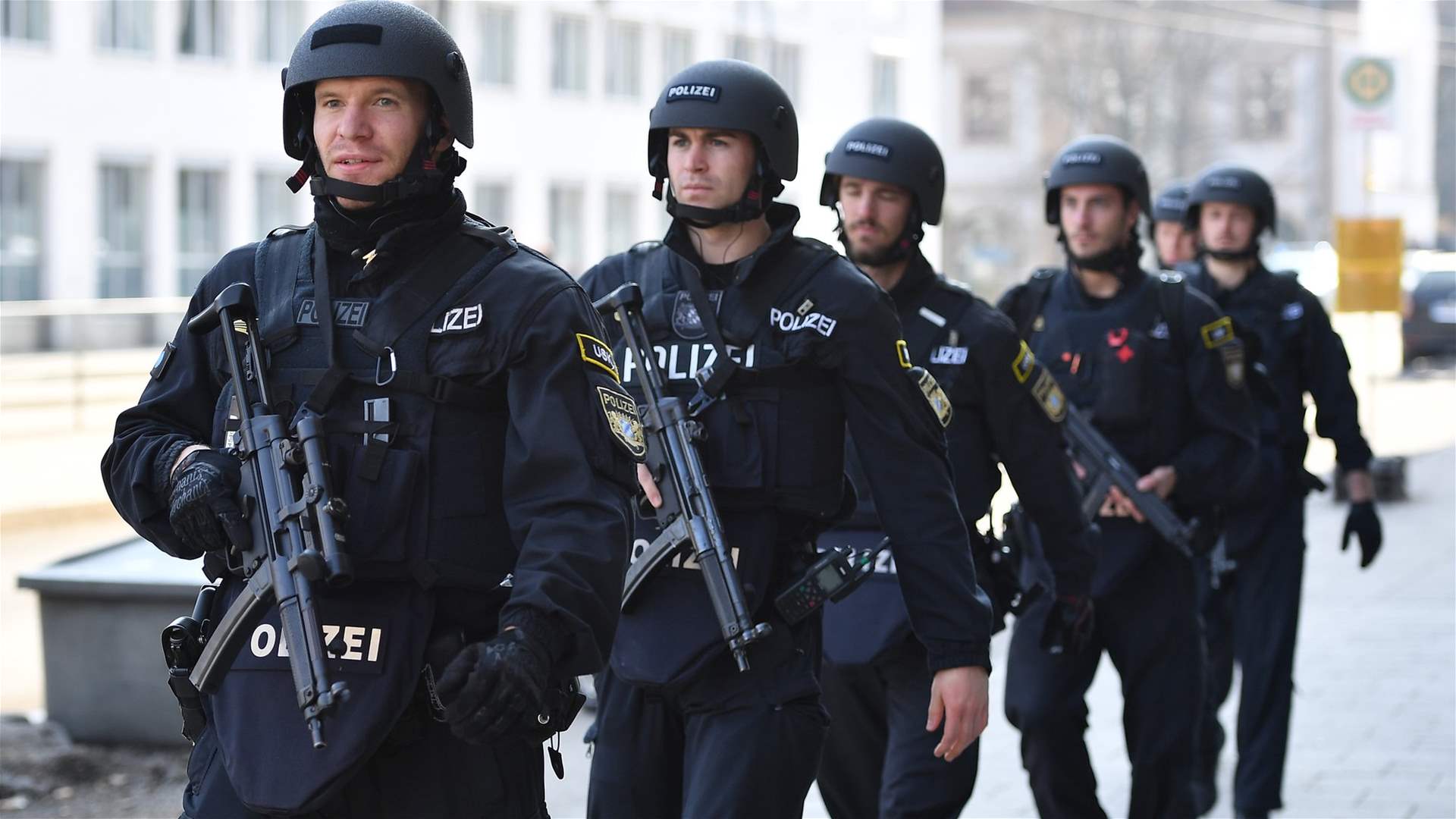Police officer shot in raids in German Reichsbuerger probe