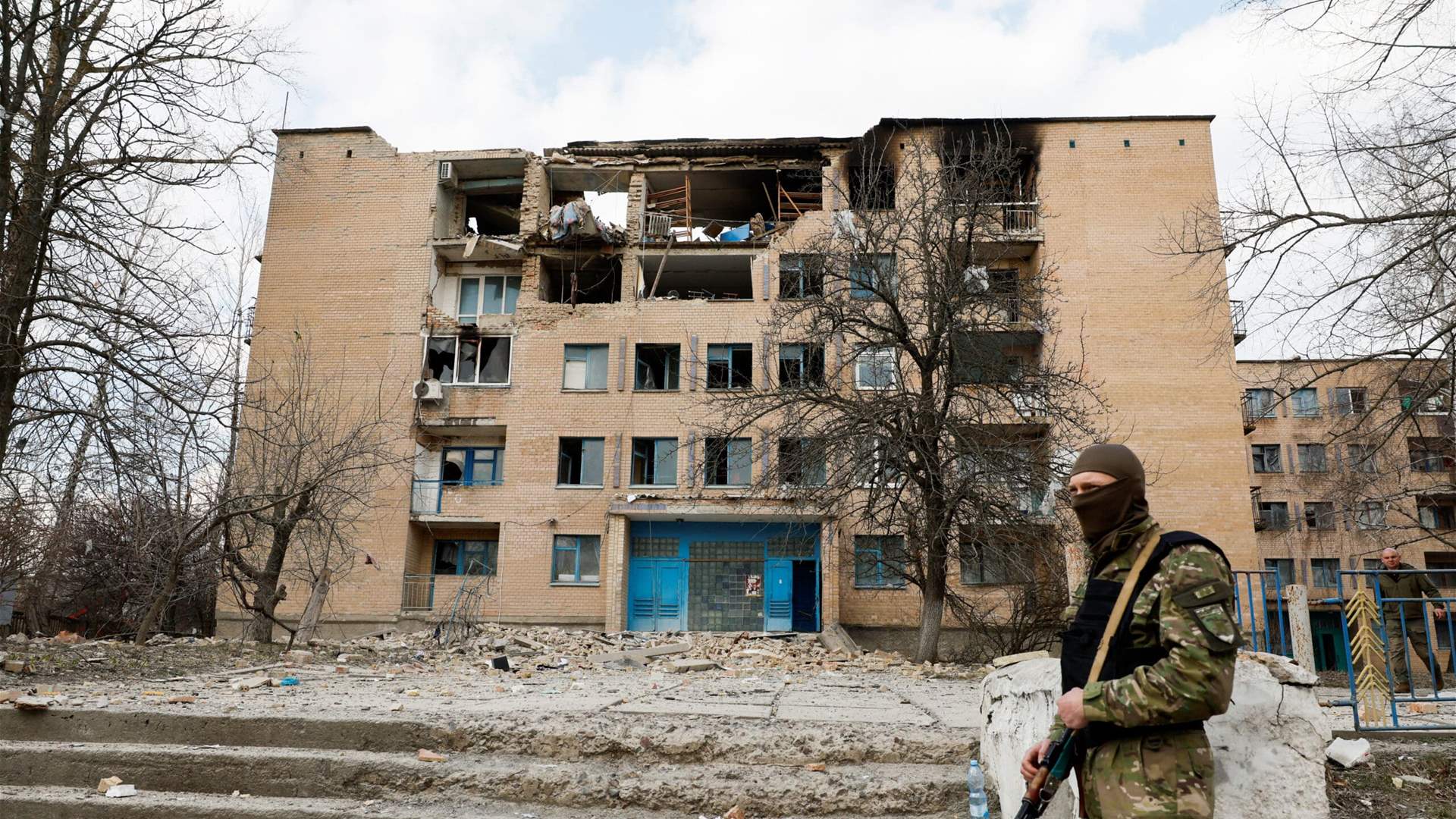 Russian missiles batter Ukraine, but Bakhmut offensive stalling, say military experts