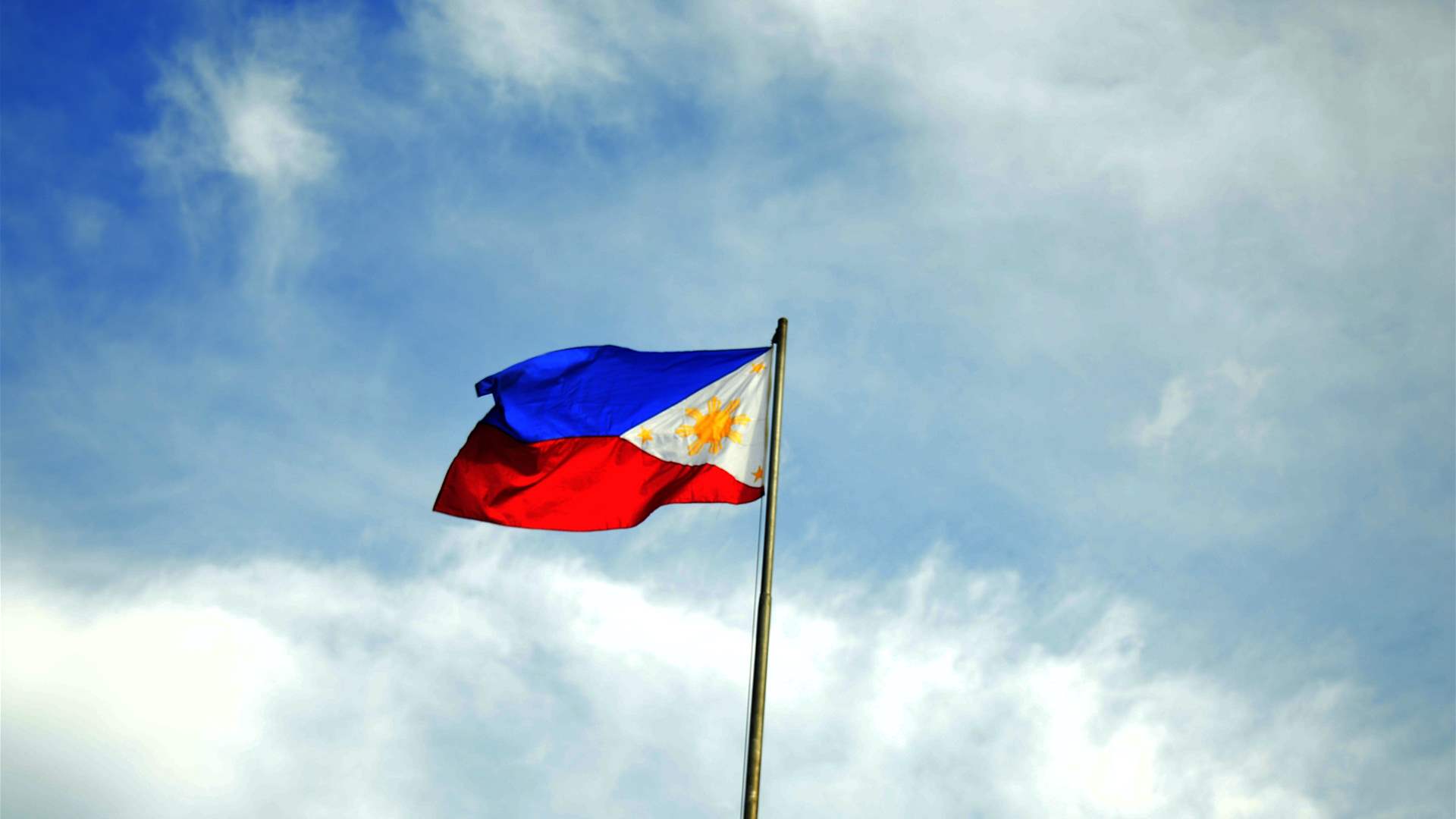 Philippines c.bank stays in inflation-fighting mode, hikes rates by 25 bps