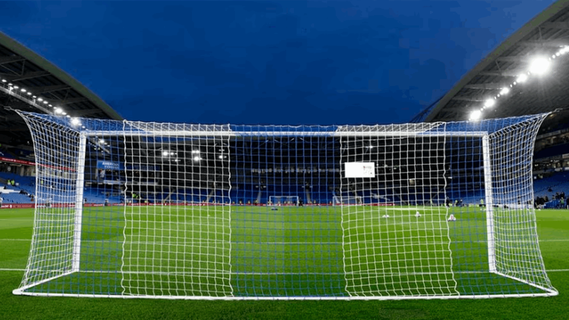 Apple considers bidding for English football streaming rights