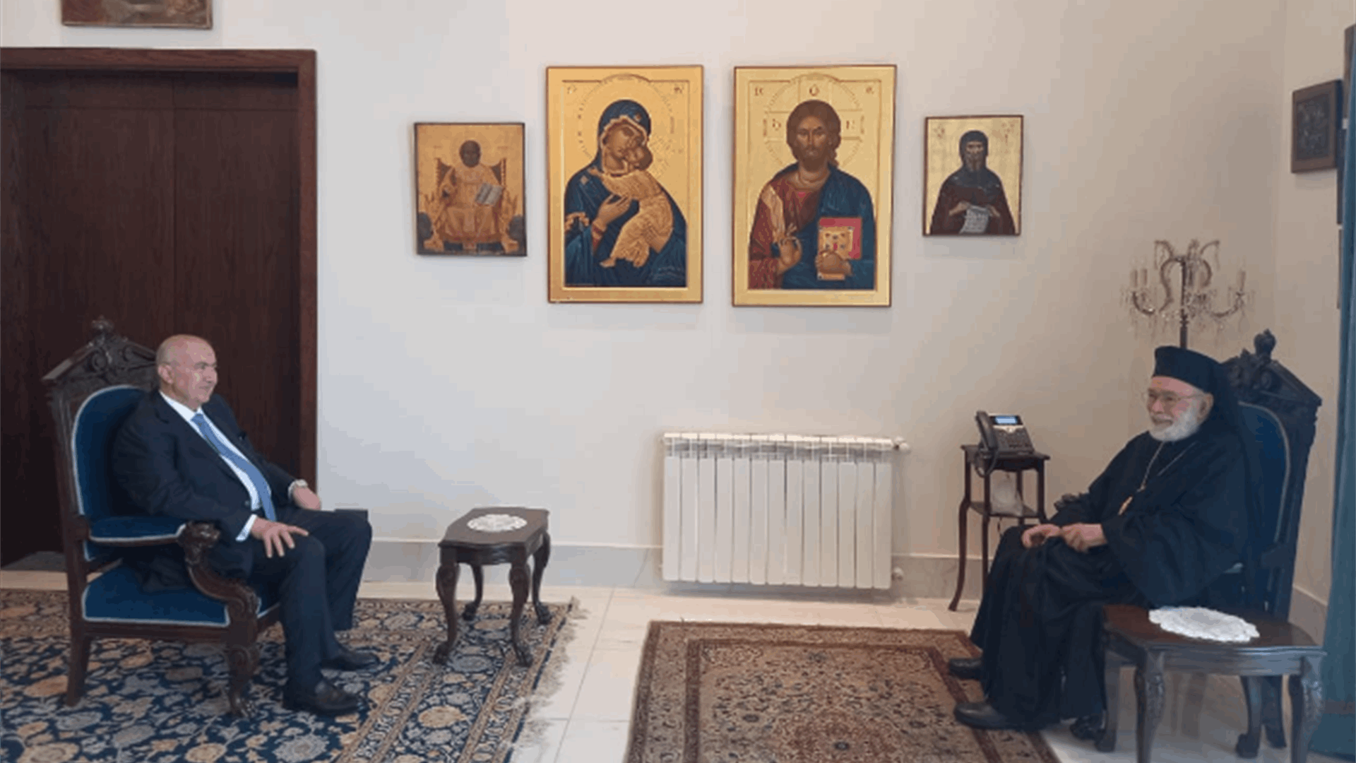 مخزومي زار عوده: علينا التمسك بلبنان الواحد وما حصل في المطار مرفوض وأتمنى التراجع عنه