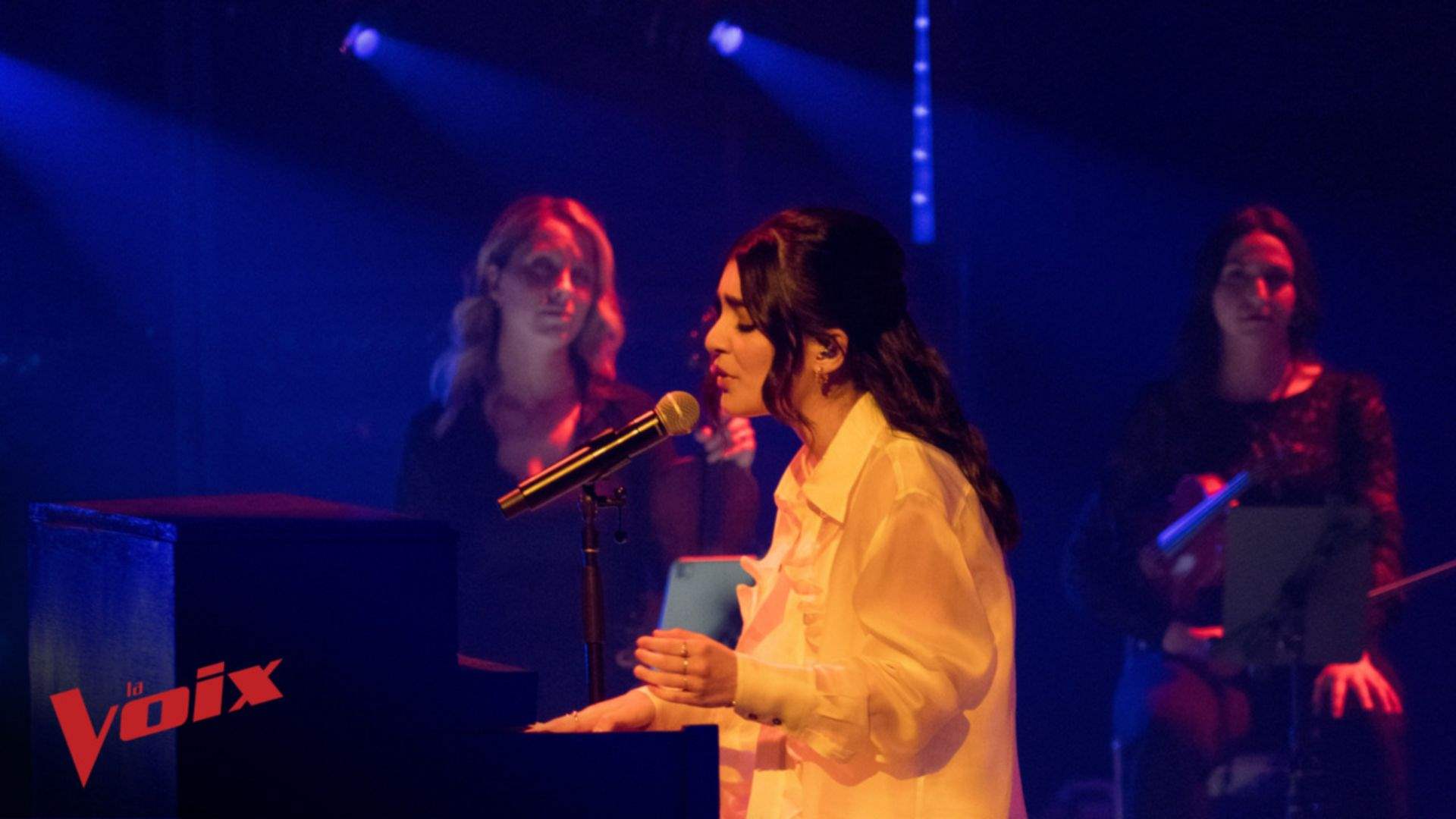 Lebanese Christa Maria excels in Canada, qualifying for La Voix's semi-finals 
