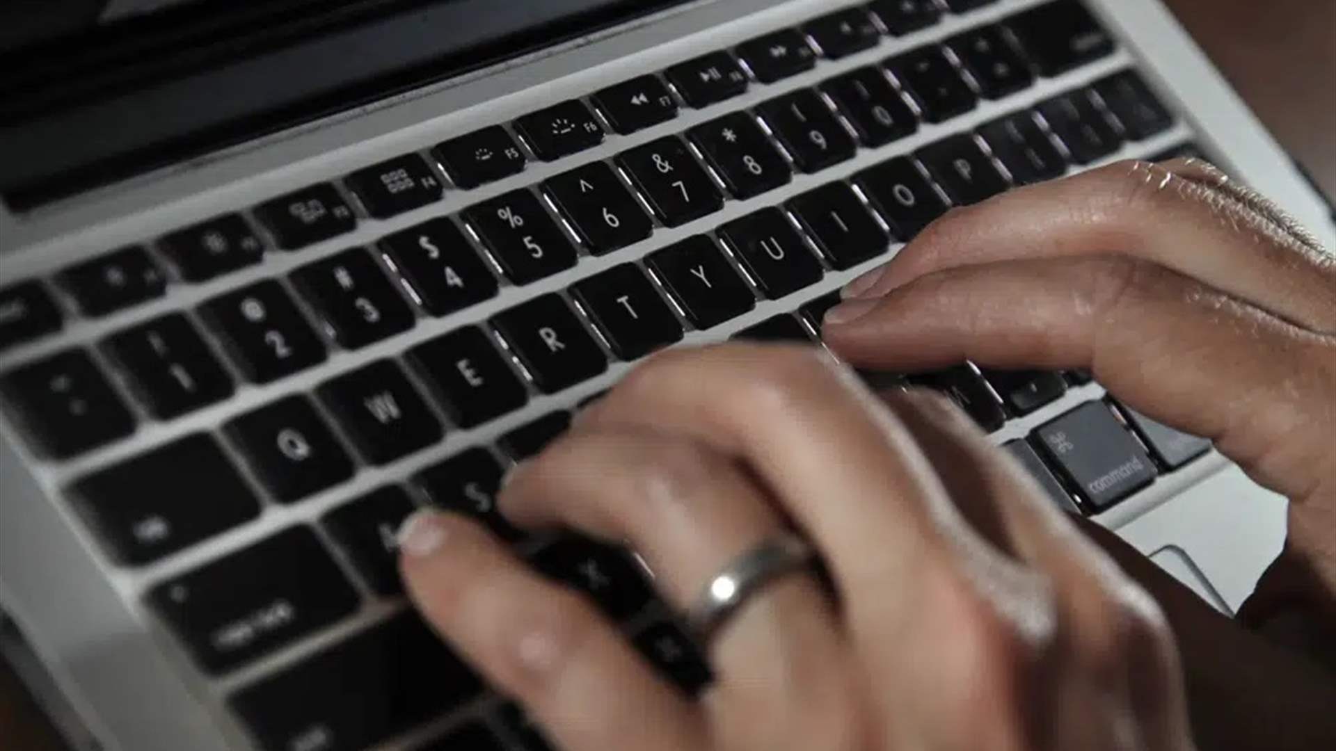 US to adopt new restrictions on using commercial spyware 