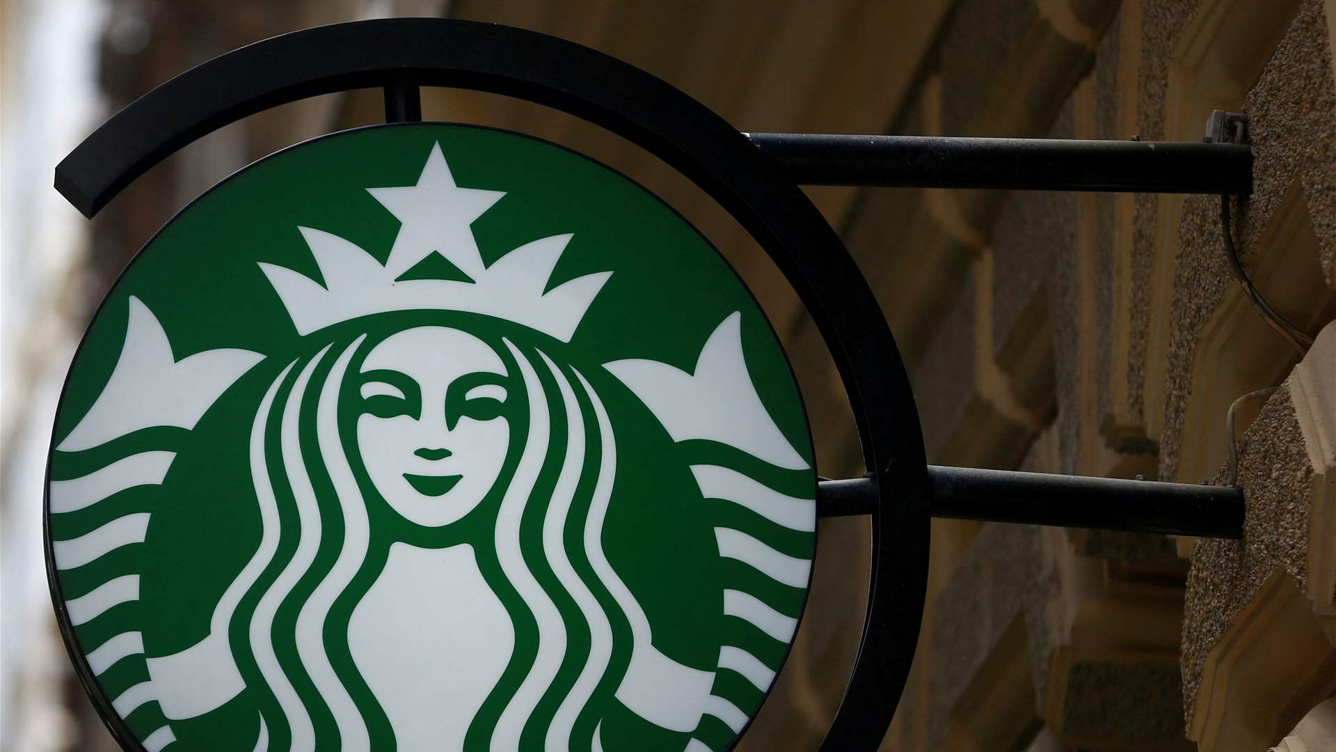  Starbucks, union at odds over hybrid negotiations