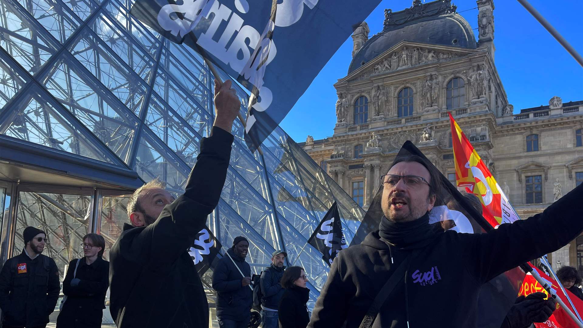 Paris police &#39;very vigilant&#39; ahead of new round of pension protests