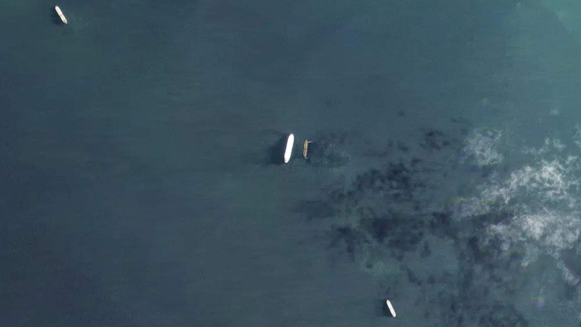 Group: Oil tanker tied to US-traded firm receiving Iran oil 