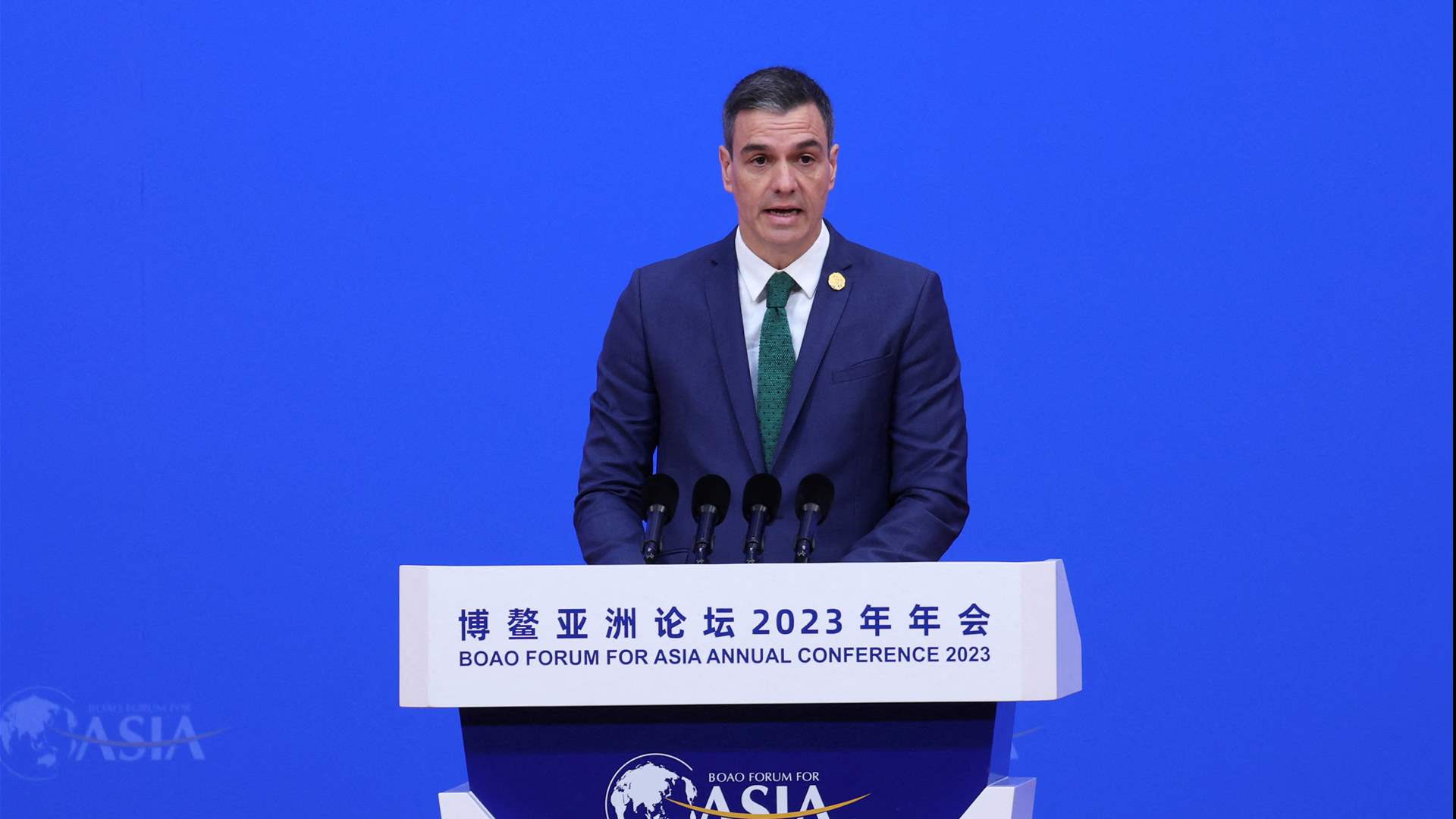 Spain PM urges Asia to open market to Western companies