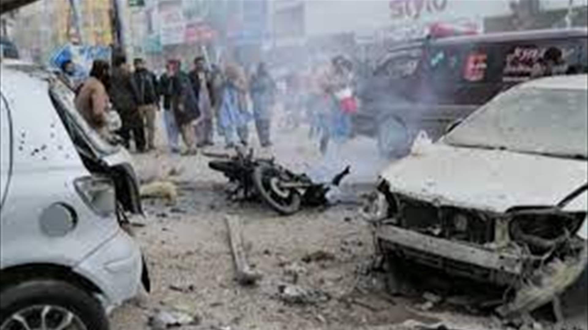 مقتل أربعة شرطيين في باكستان بانفجار عبوة ناسفة