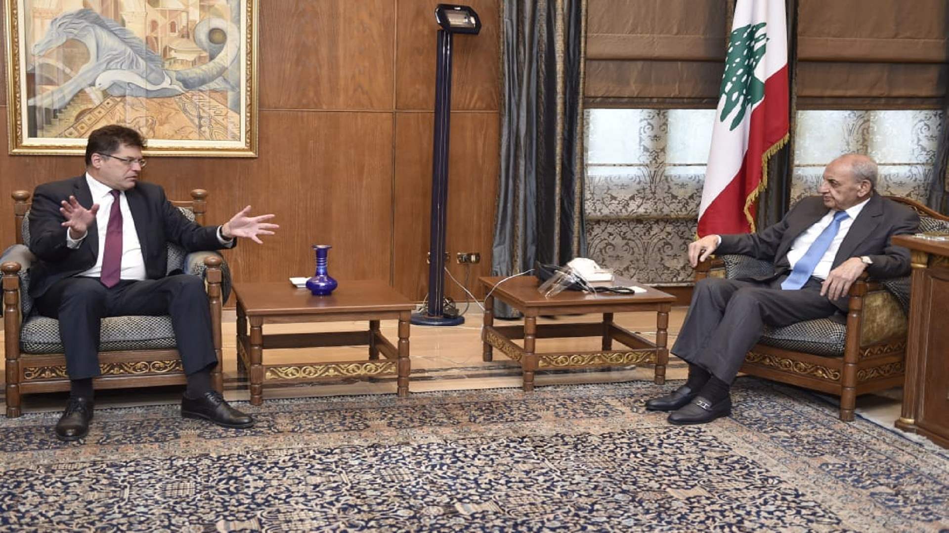 بري استقبل مفوض الإتحاد الأوروبي لإدارة الأزمات والسفير الروماني وبحث مع وزير الداخلية في الاوضاع العامة