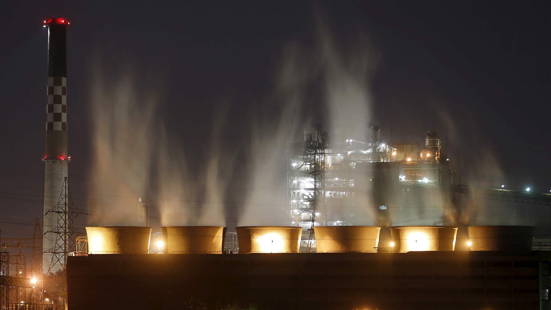 As summer looms, India orders coal power plants to max out
