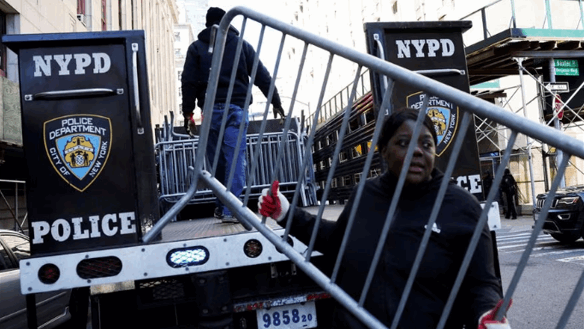 New York plans for Trump surrender with barricades, courtroom closings