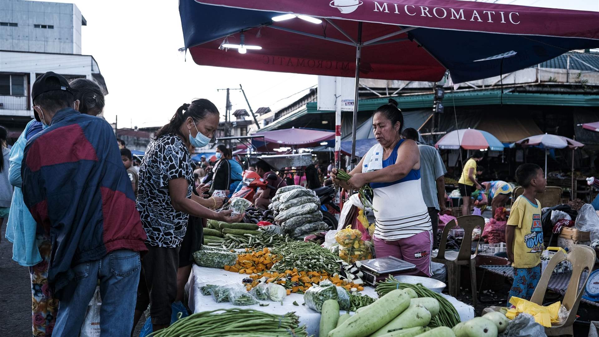 Philippine inflation eases for 2nd month, backs case for rate hike pause