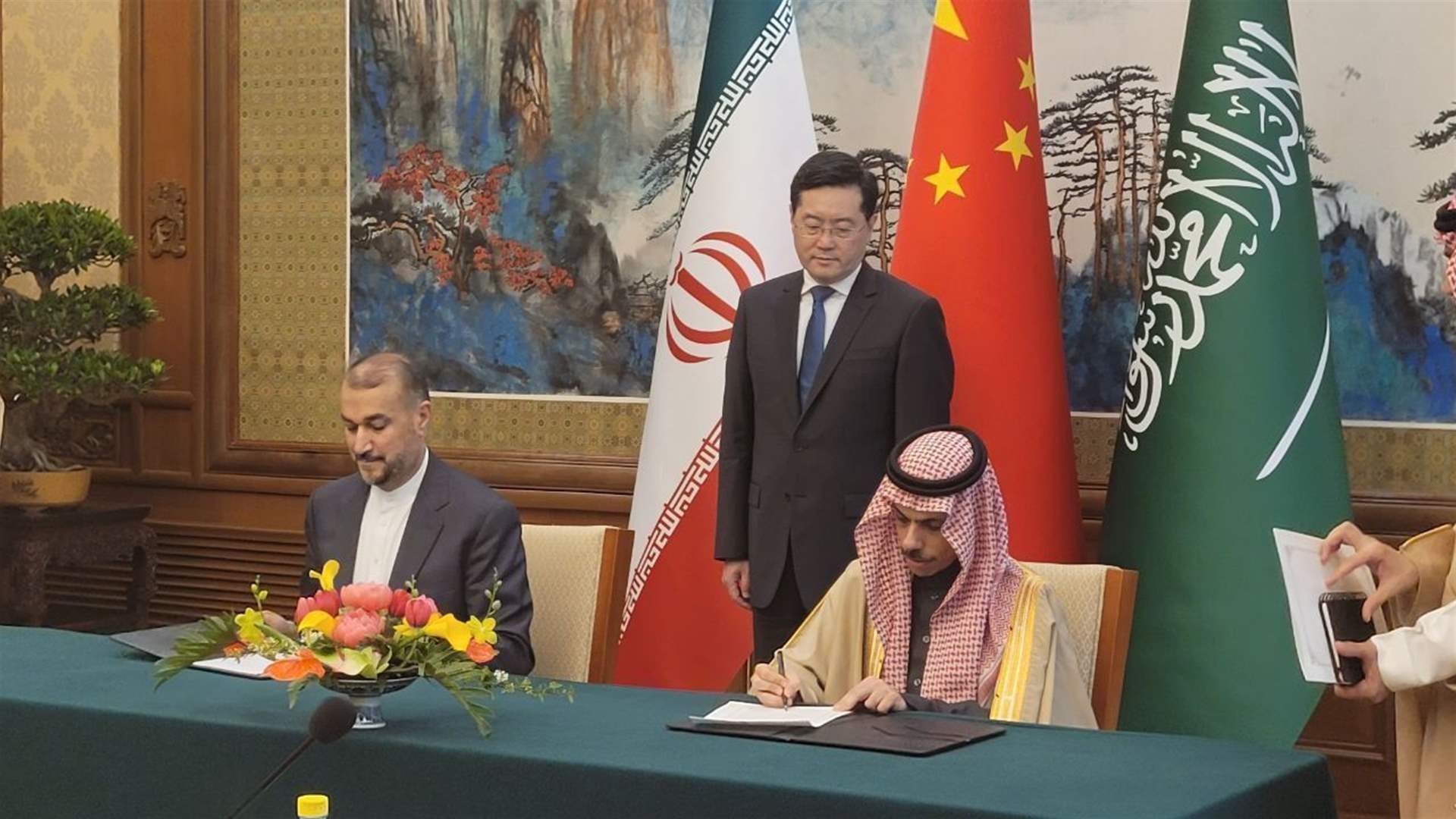 توقيع بيان مشترك بين إيران والسعودية.. وبن فرحان يدعو عبد اللهيان لزيارة السعودية