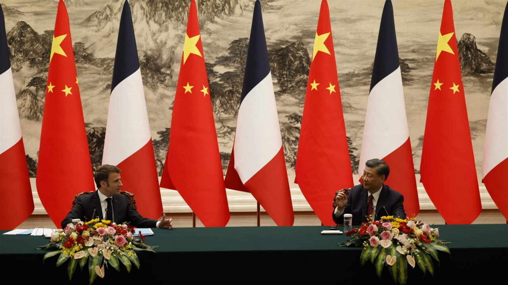 Macron in Guangzhou on final day of China trip