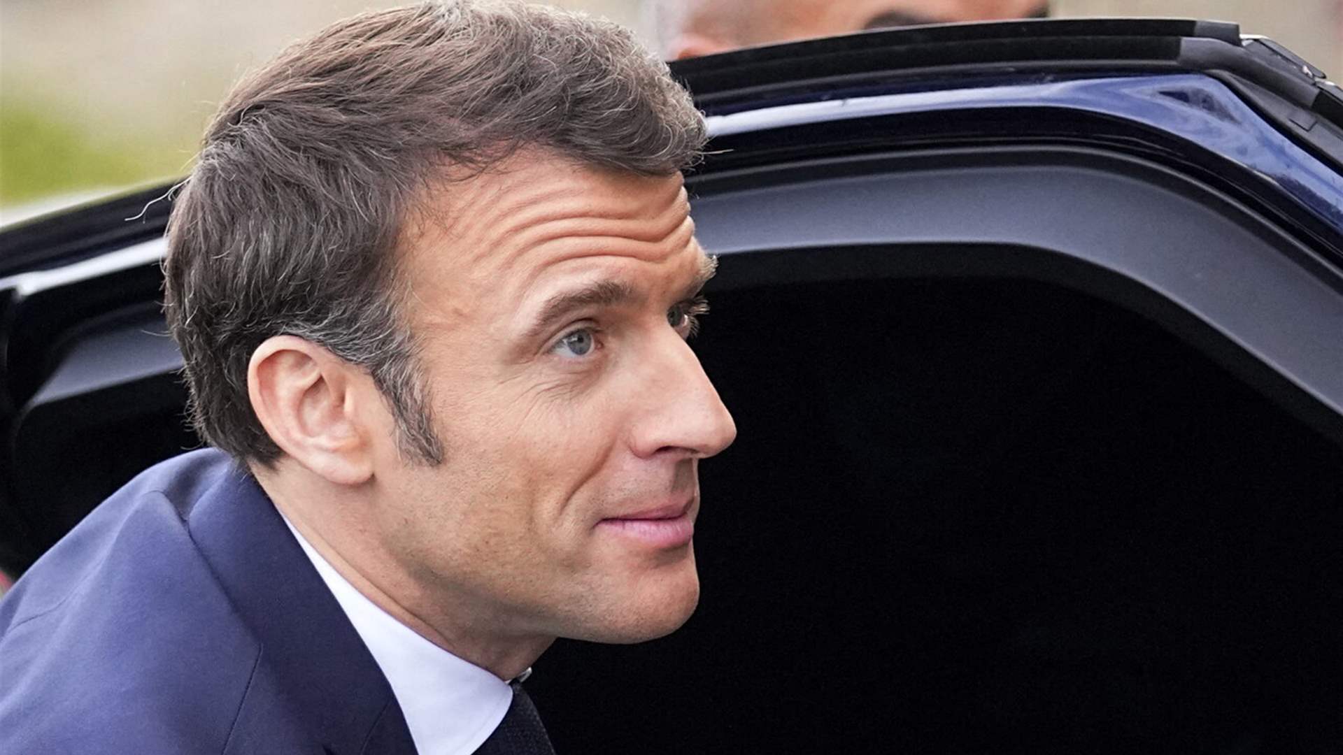 'Young and energetic' Macron wins Chinese fans