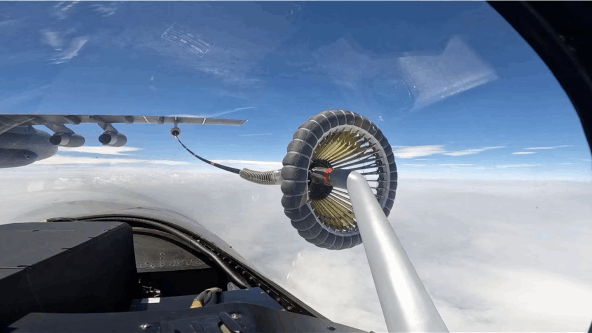 Chinese planes cross Taiwan Strait median line