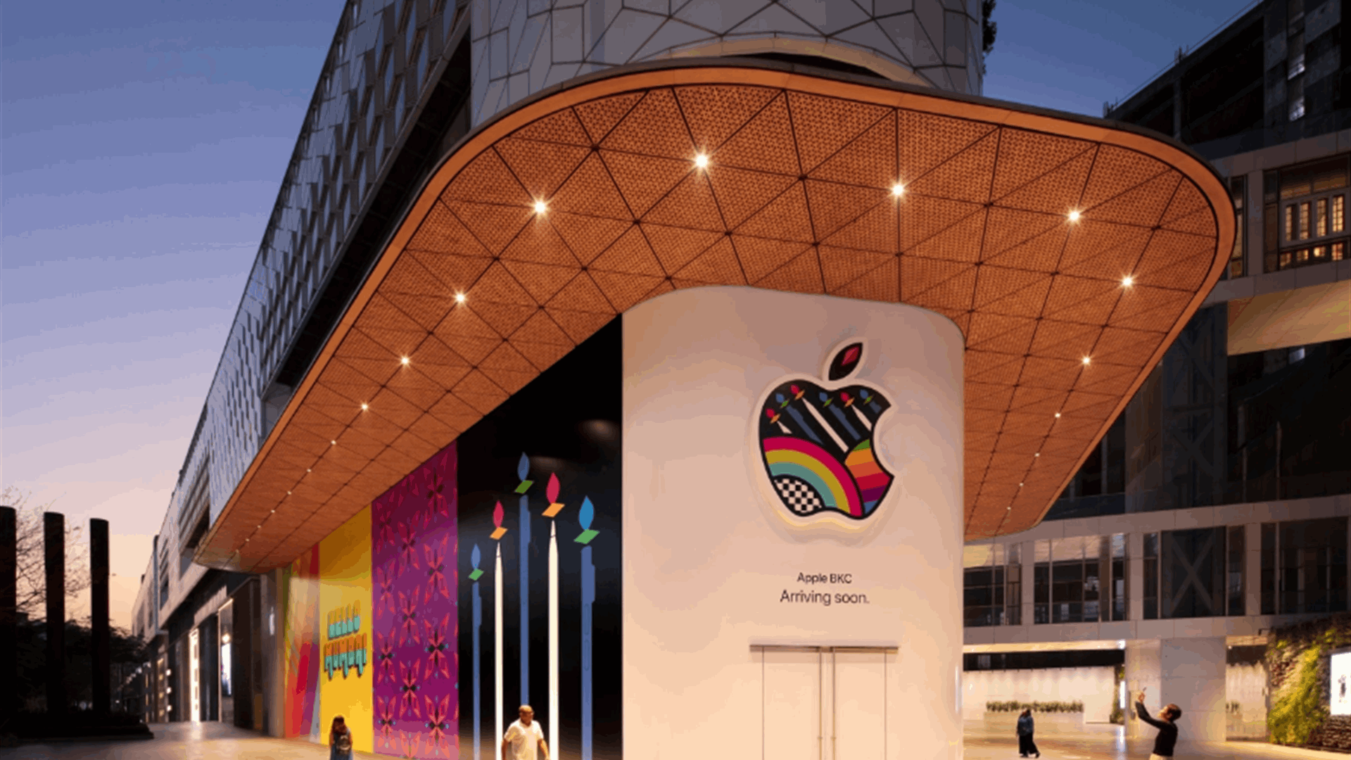 Apple to open first India retail stores next week, signaling growth ambitions in emerging market