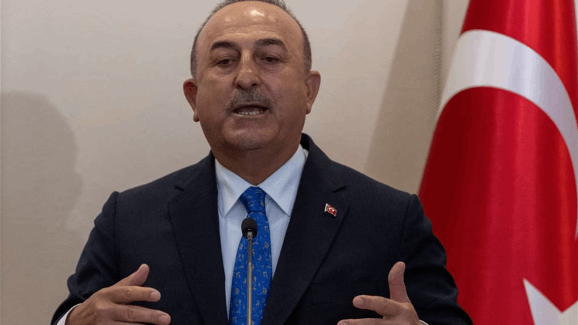 Under pouring rain, Erdogan rival vows 'return of spring'