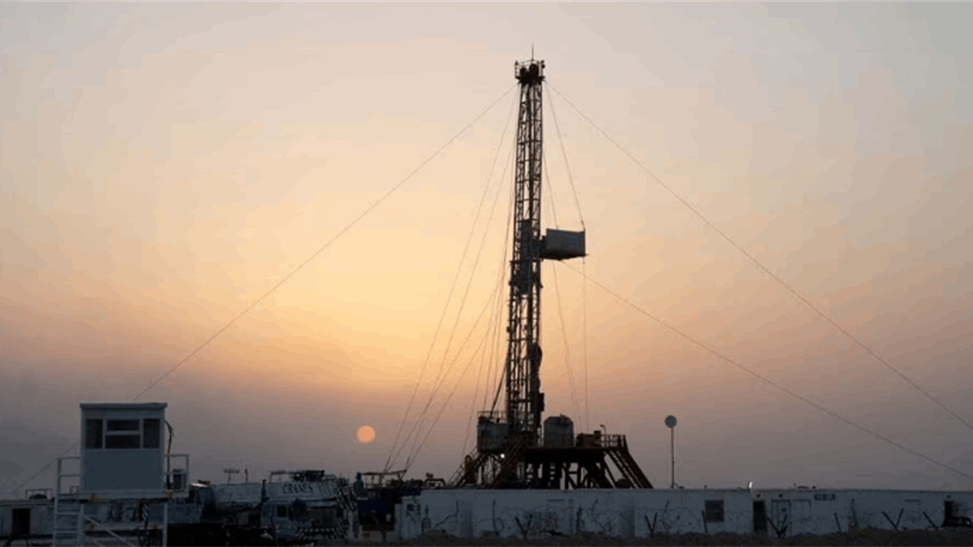 Oil steadies as market awaits key US inflation data
