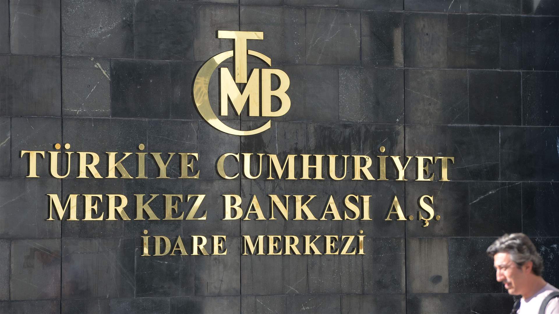 Turkey's central bank urges banks to avoid creating forex demand, bankers say