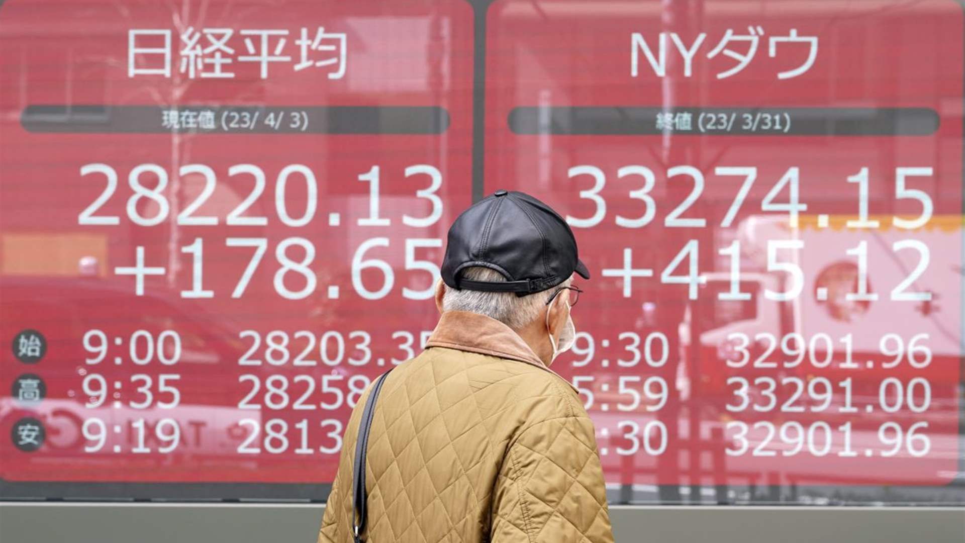 Most Asian markets drop after recession warning, rate hike seen