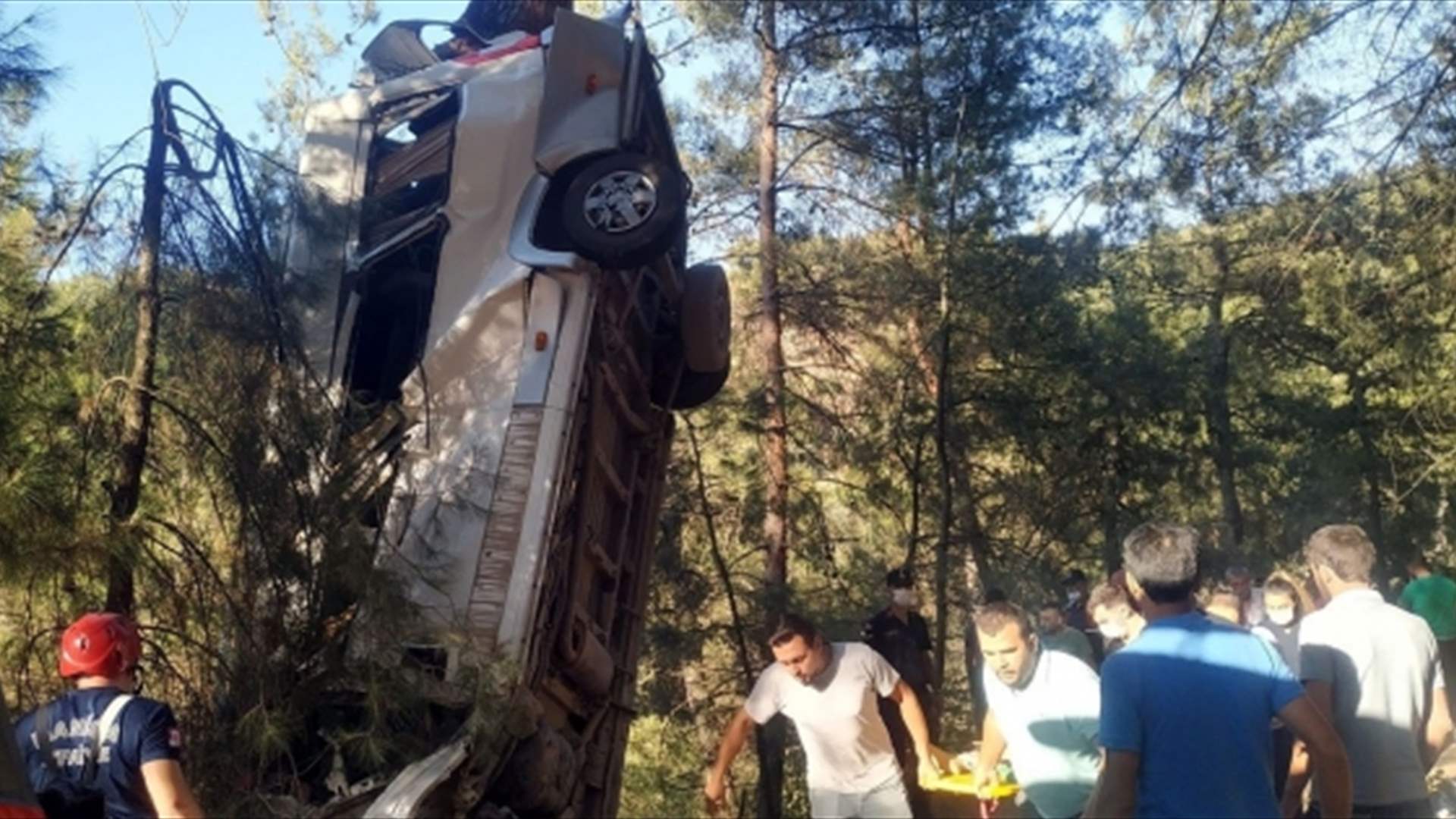 مقتل اسرائيلية واصابة العشرات في انقلاب حافلة في كوريا الجنوبية