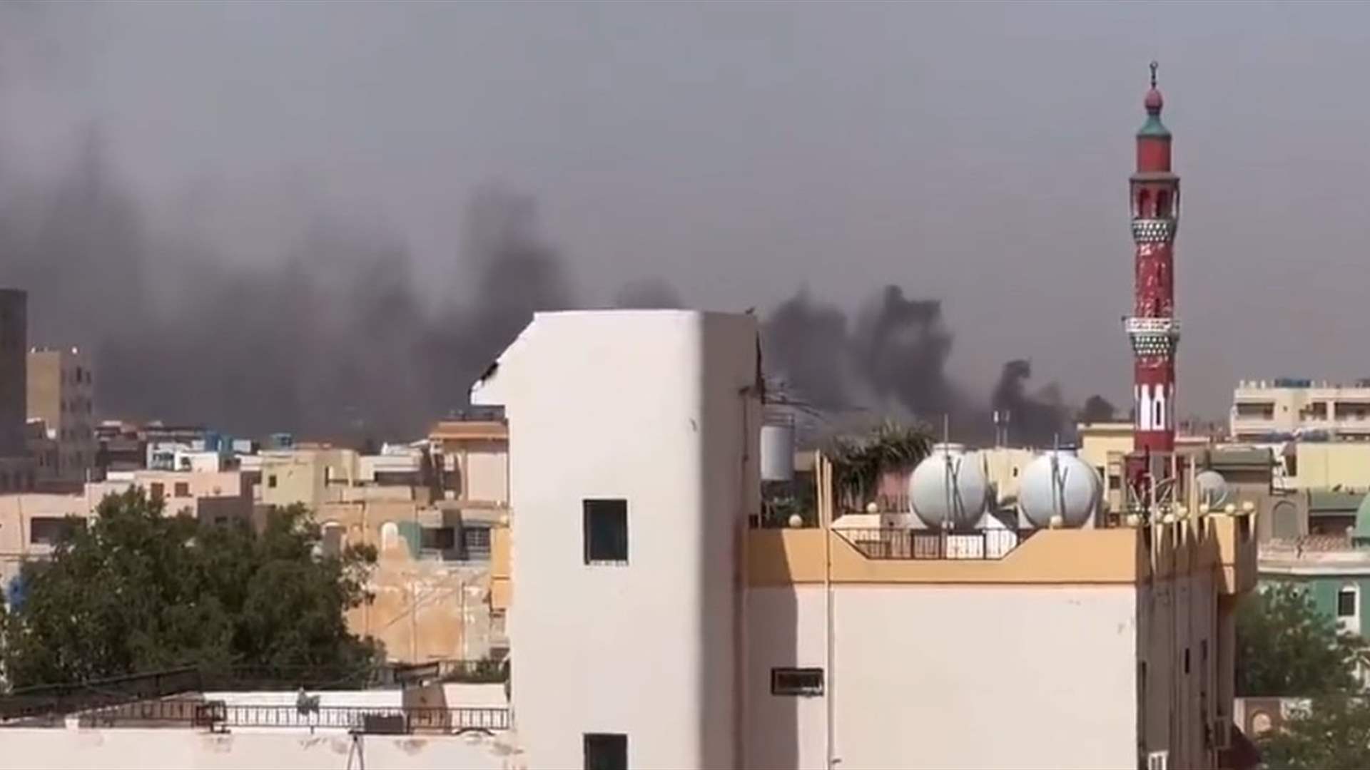 قوات الدعم السريع تعلن السيطرة على القصر الجمهوري في وسط الخرطوم