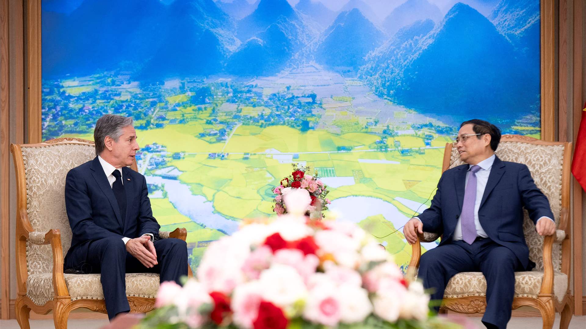 US, Vietnam say they hope to boost ties as Blinken visits Hanoi