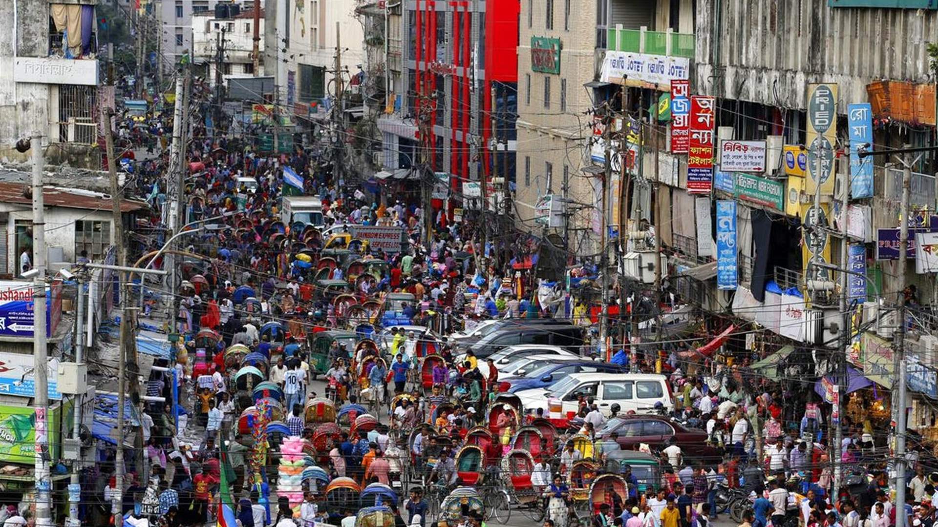 Bangladeshis pray for rain as temperatures soar