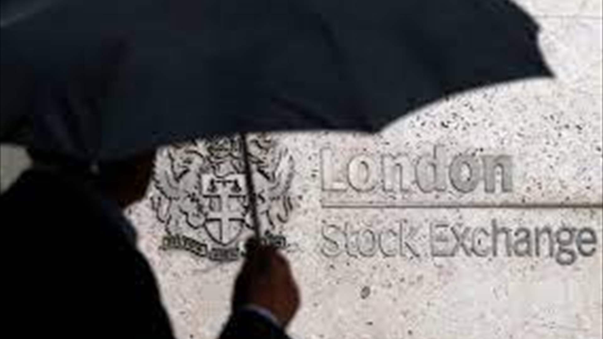 London stocks slip as UK's high inflation raises bets for BoE hike