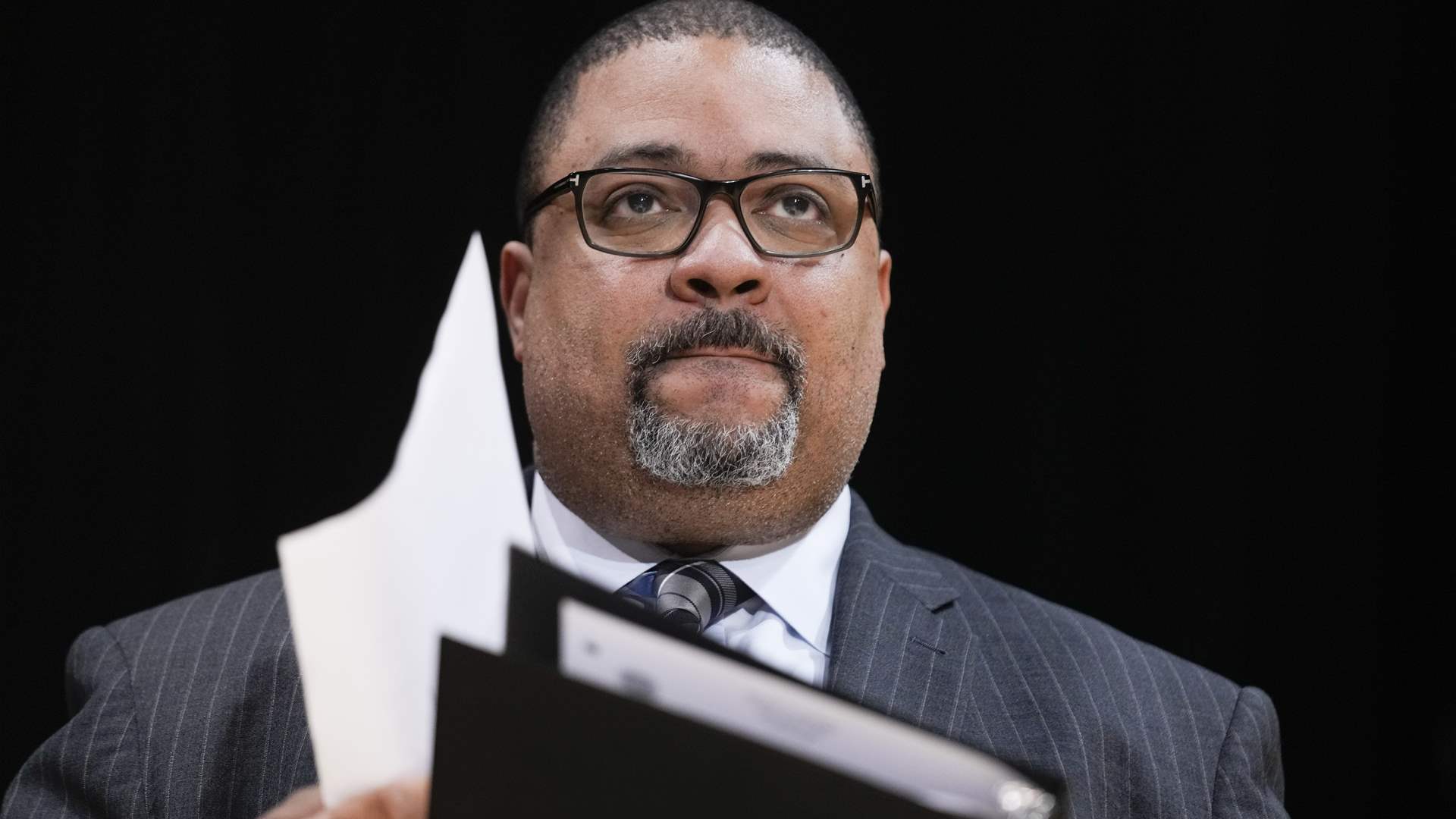 Manhattan DA, Republican congressman to face off in court over subpoena in Trump case