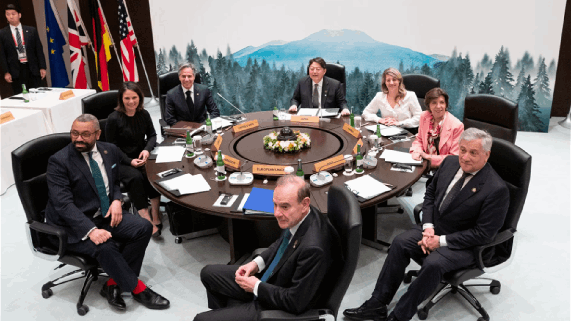 G7 nations considering near-total ban on exports to Russia