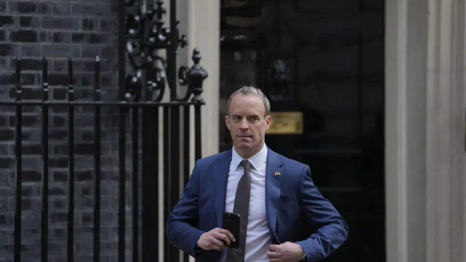 UK deputy prime minister quits after bullying investigation