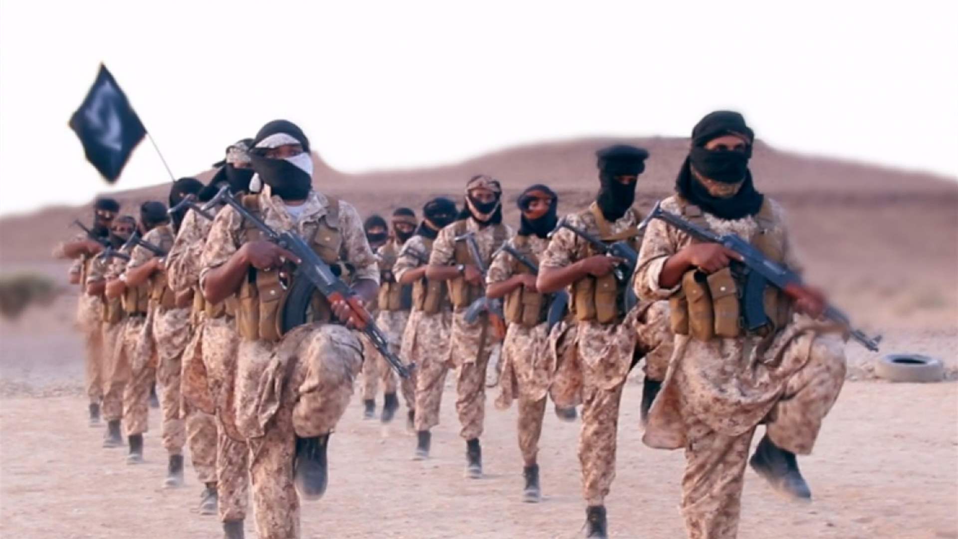 جماعة مرتبطة بالقاعدة تتبنى هجوما أسفر عن مقتل مدير مكتب رئيس المجلس العسكري الحاكم في مالي