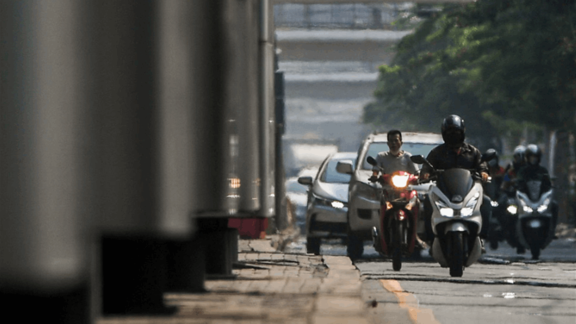Thai authorities issue extreme heat warnings for dozens of provinces