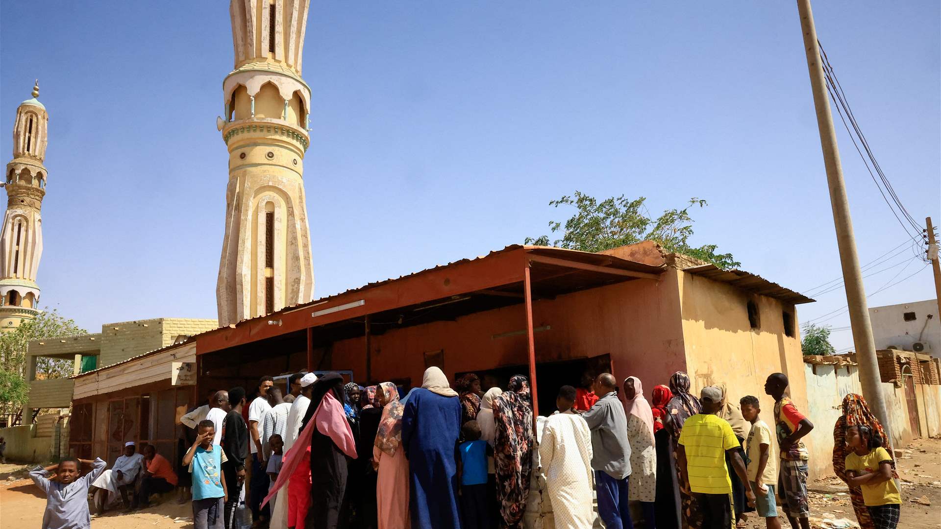 Sudan army agrees to help evacuate foreigners, fighting continues despite ceasefire