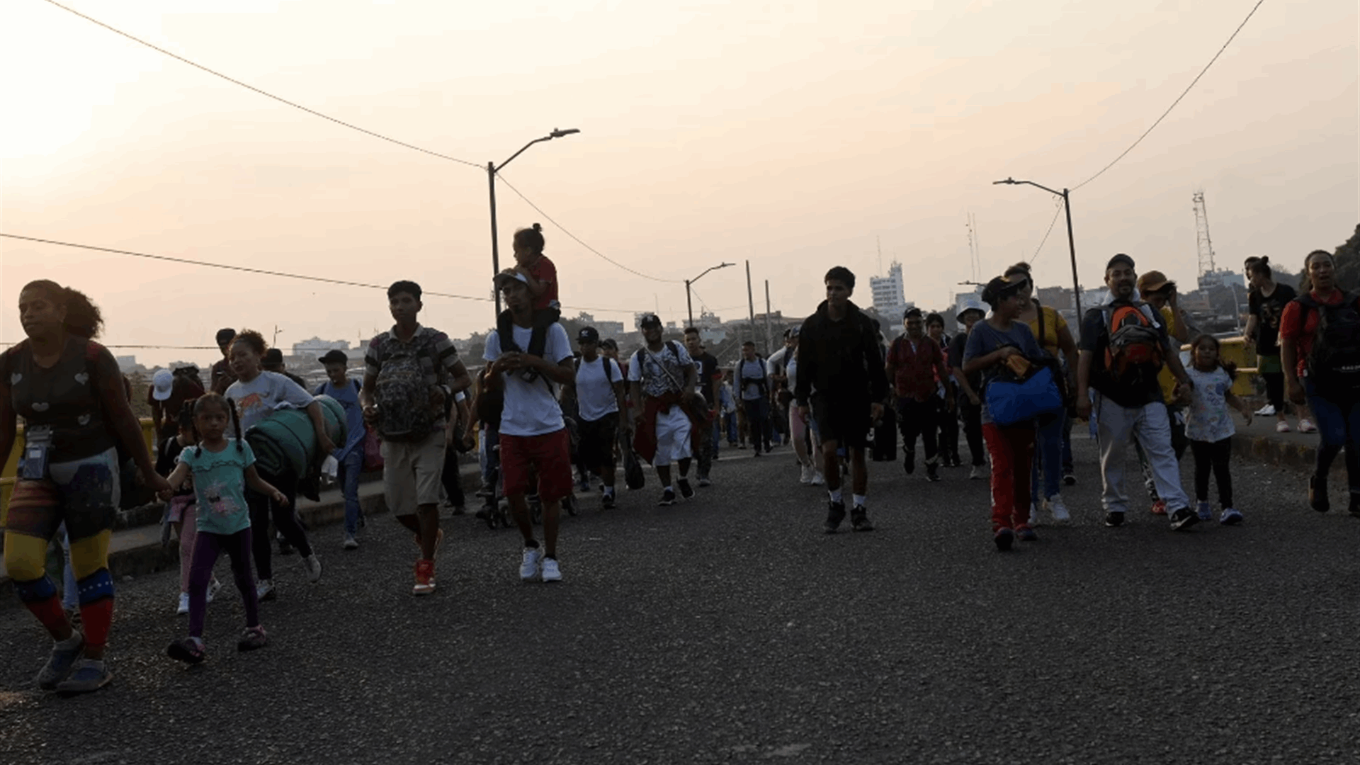 New migrant caravan heads for Mexico City to speed up legal route to US
