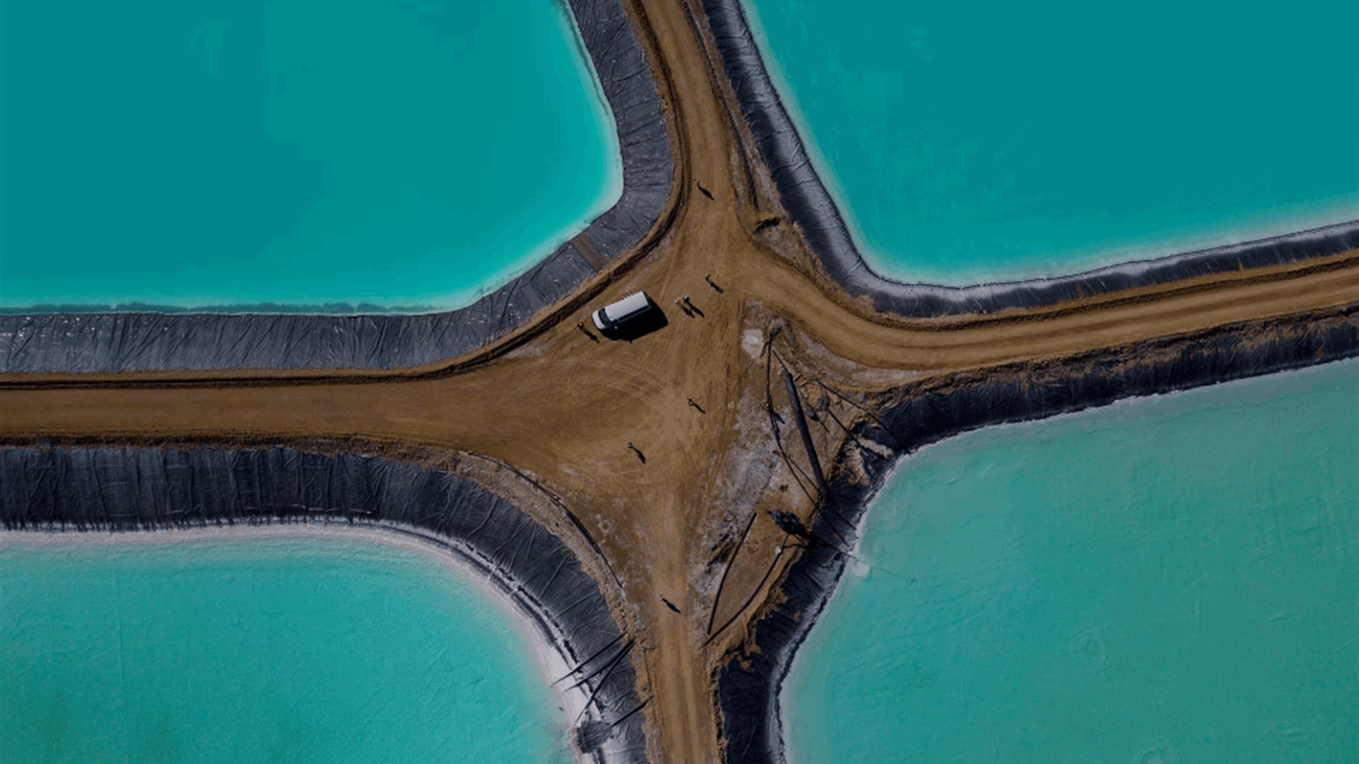 Chile, US miner Albemarle hold talks on lithium nationalization plan