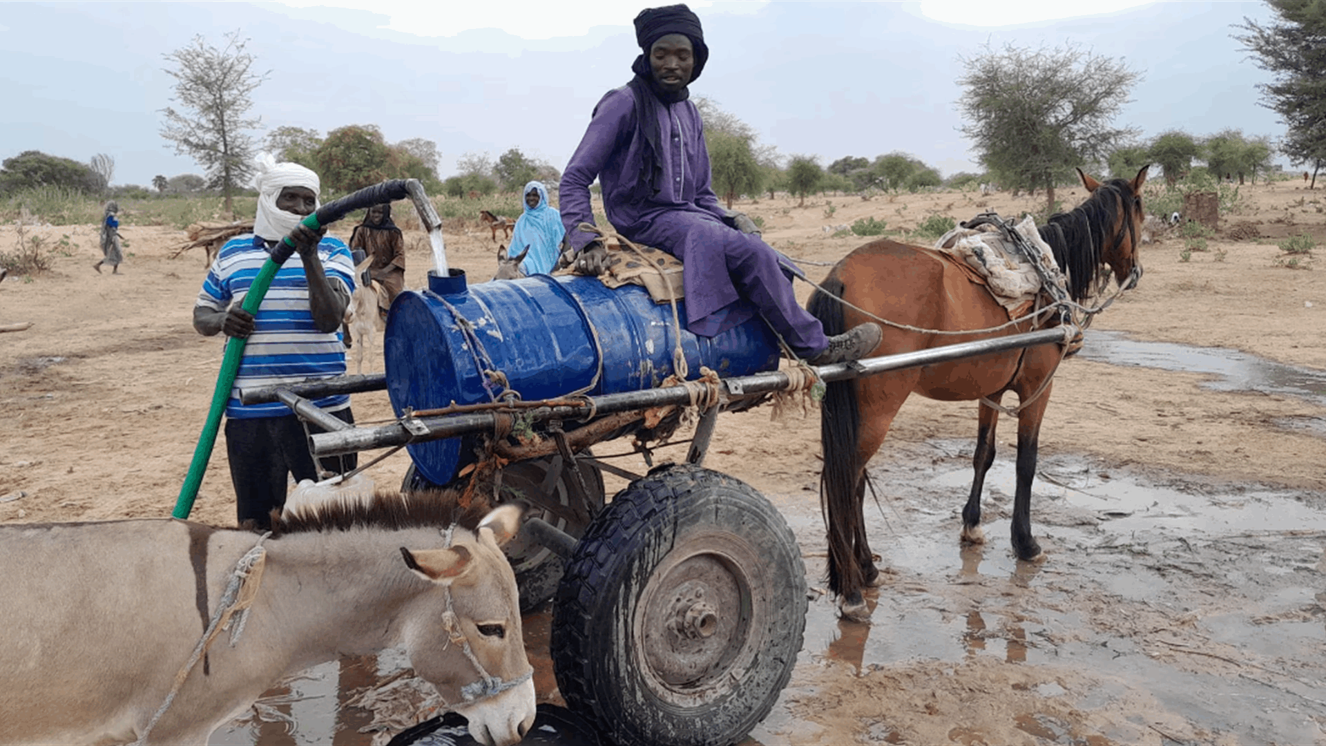 Sudan conflict could prompt 800,000 people to flee