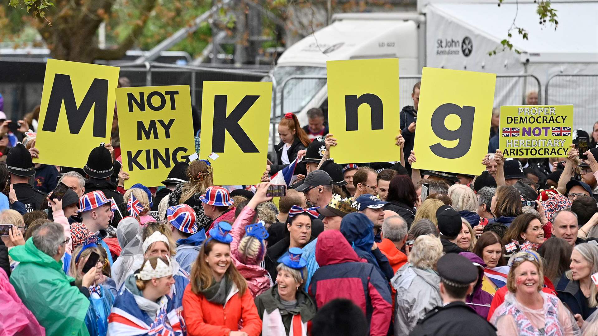 UK anti-monarchists released from custody after King Charles' coronation