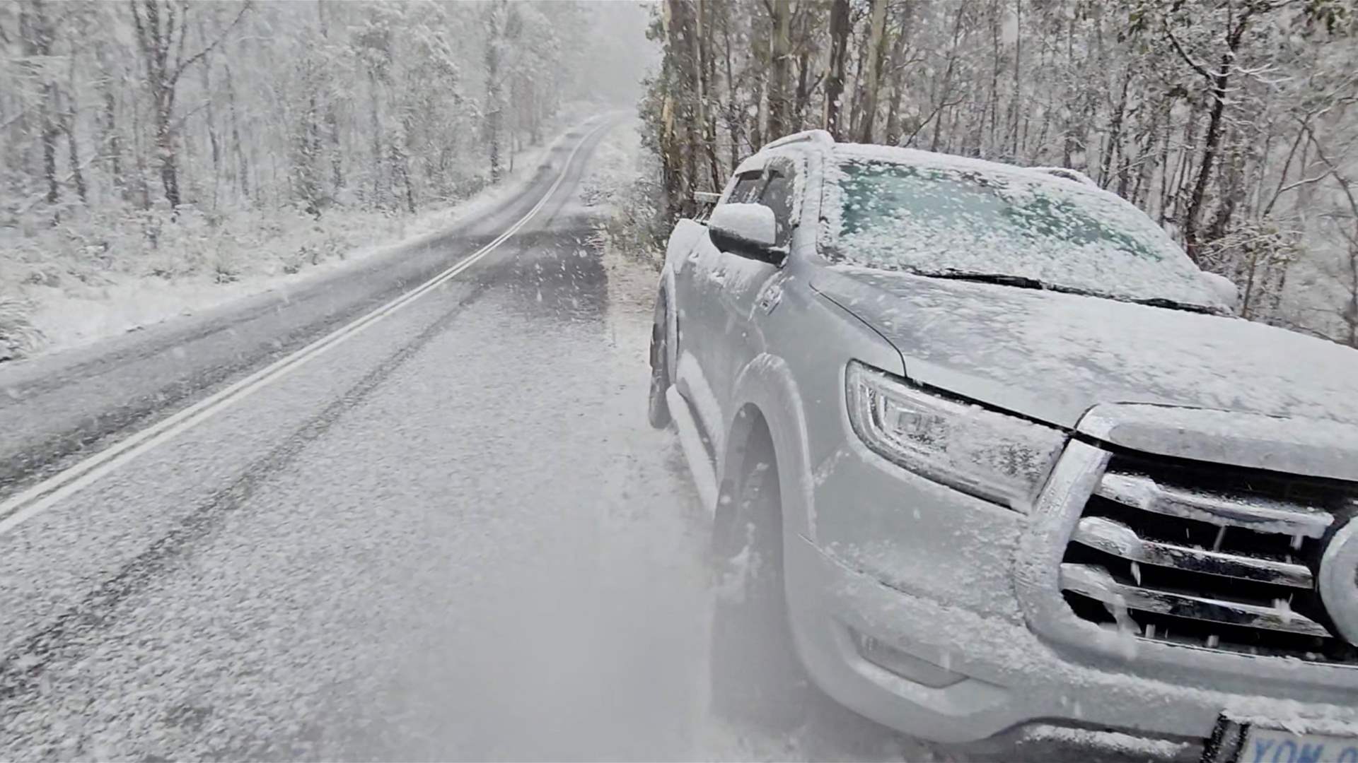 Cold snap brings early snow, high wind to Australia's southeast