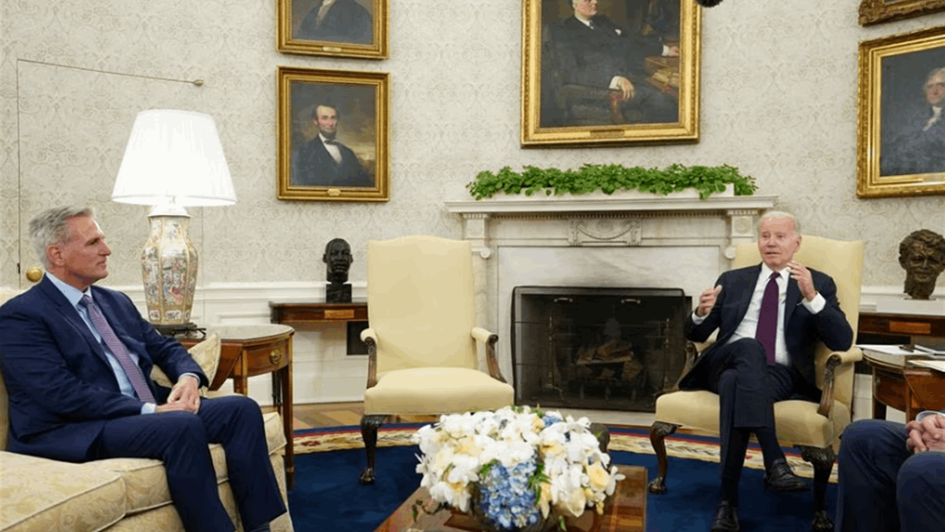 Biden, McCarthy divided over debt ceiling but talks continue