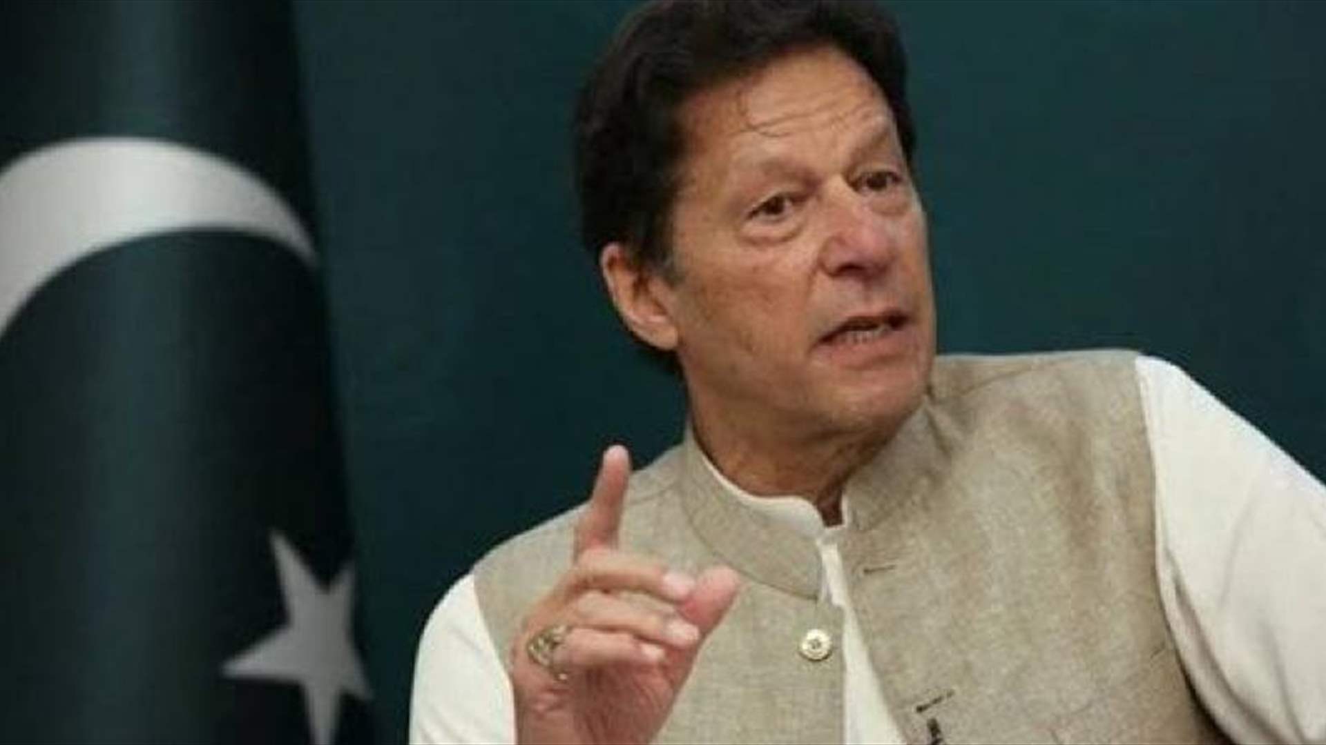 حبس رئيس الوزراء الباكستاني السابق عمران خان 8 أيام على ذمة التحقيق في قضية الفساد 