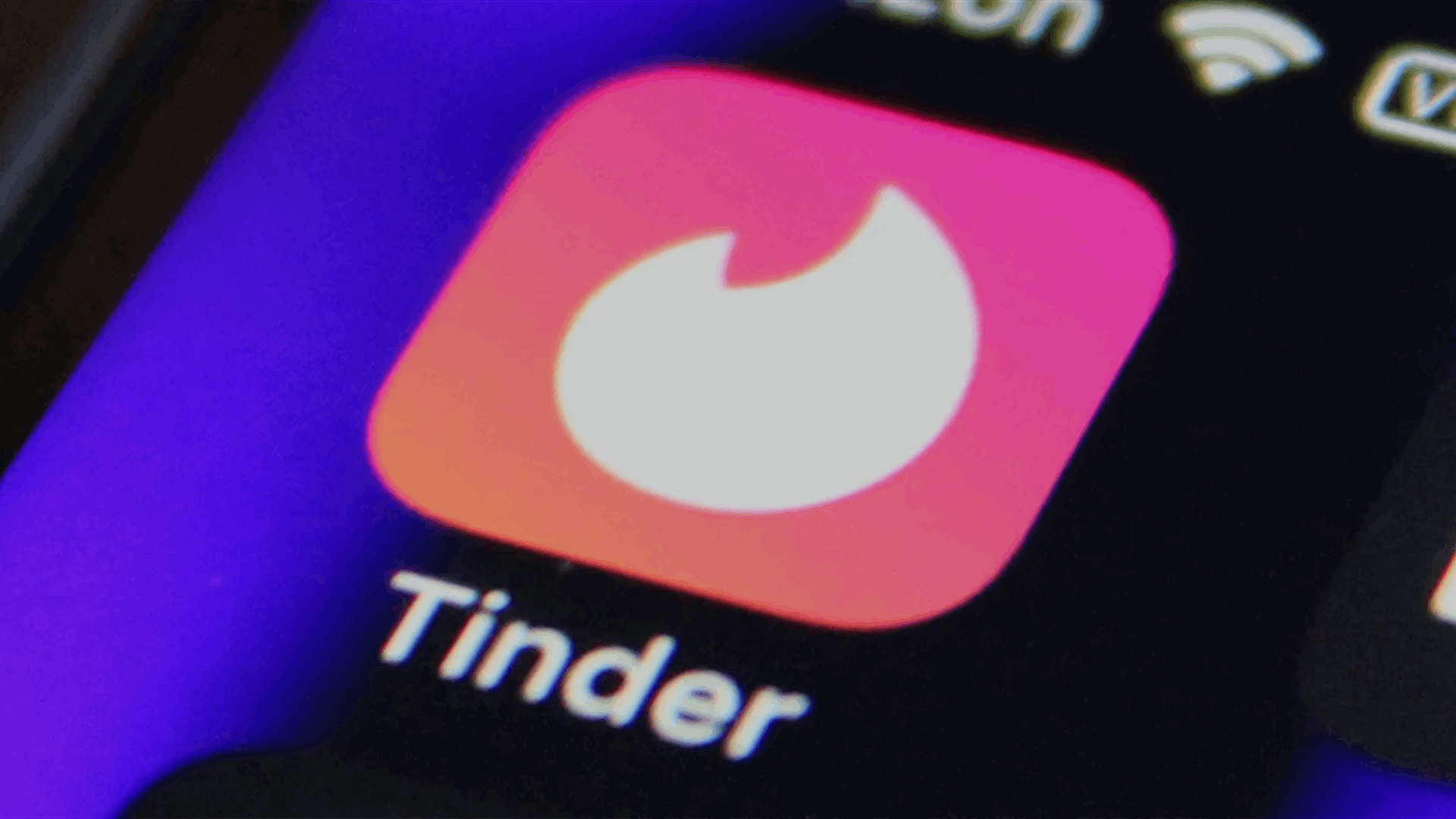 Tinder will remove social handles from bios as part of its updated community guidelines