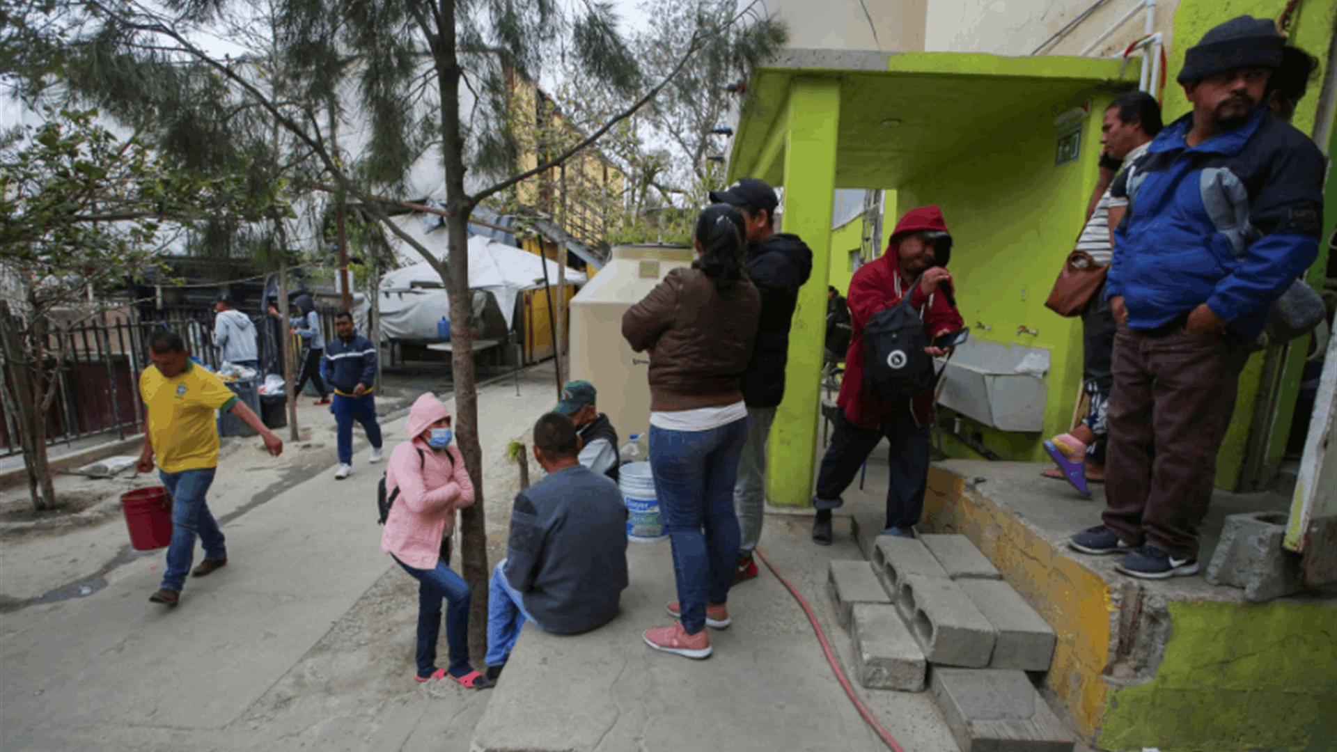 Asylum-seekers from Mexico hope for US entry after Title 42 end