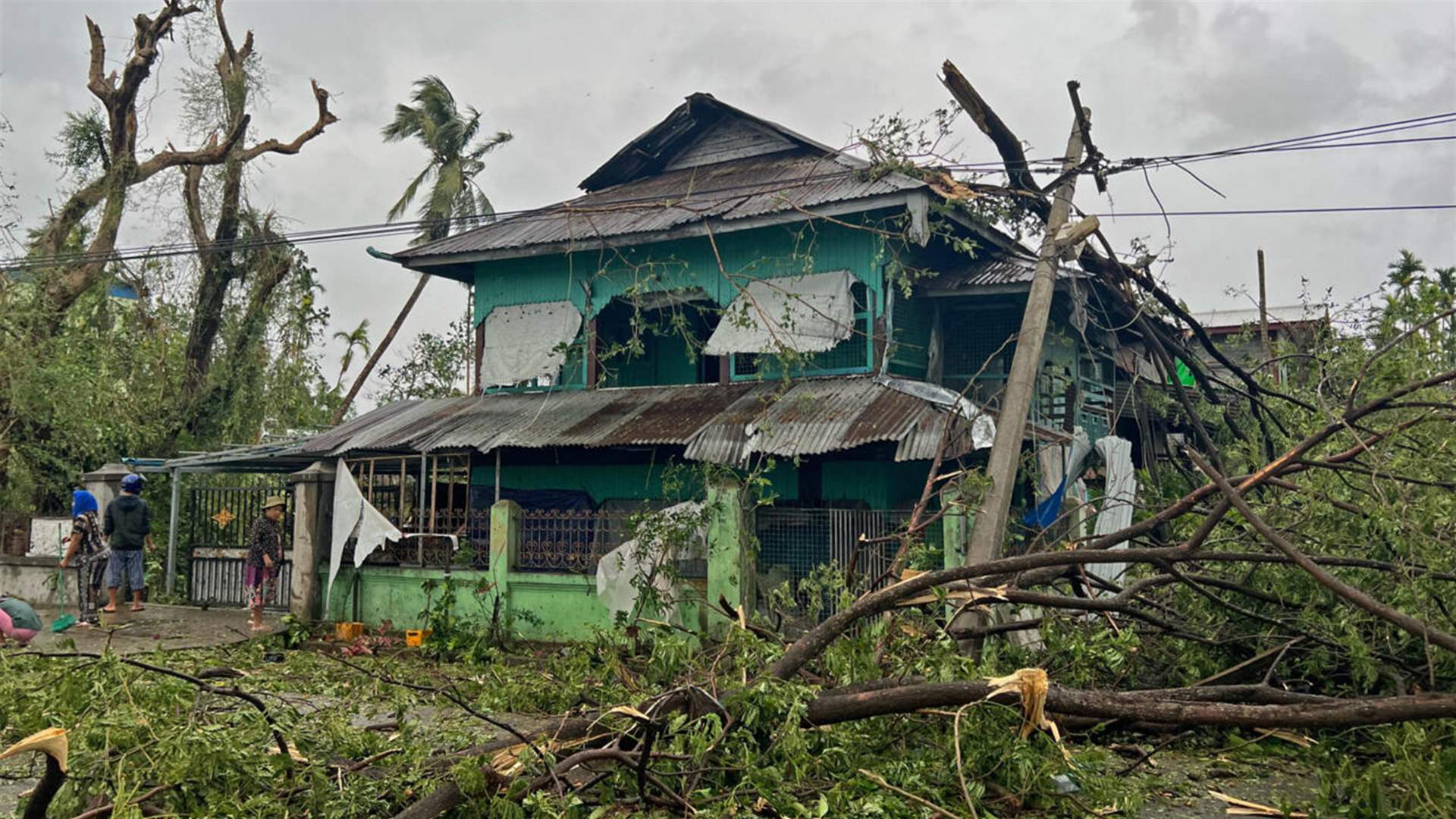 مقتل 41 شخصا على الأقل بإعصار موكا في ولاية راخين في بورما 