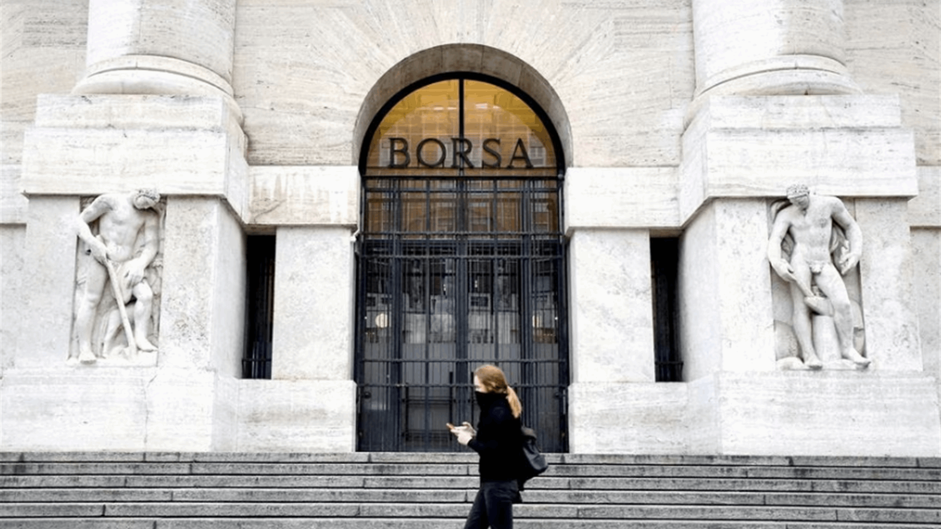 'Magic moment' for Italian bonds as foreign interest revives